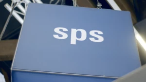 Logo der sps auf einem blauen Banner.