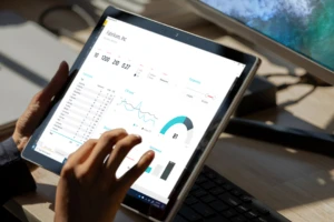 Media industry worker using data in Power BI to get insights.