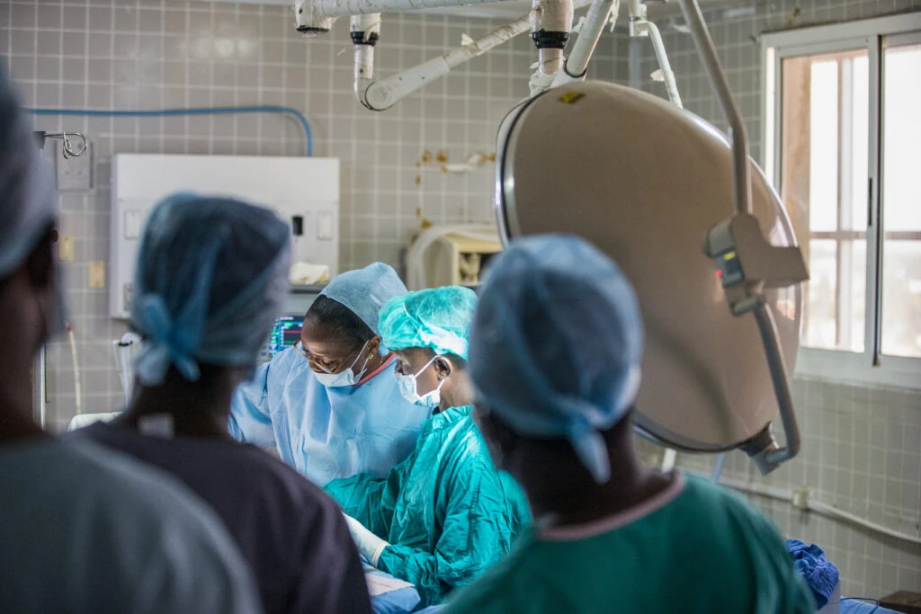 Medical Facility Liberia - hospital  operating room with surgeons during an operation.