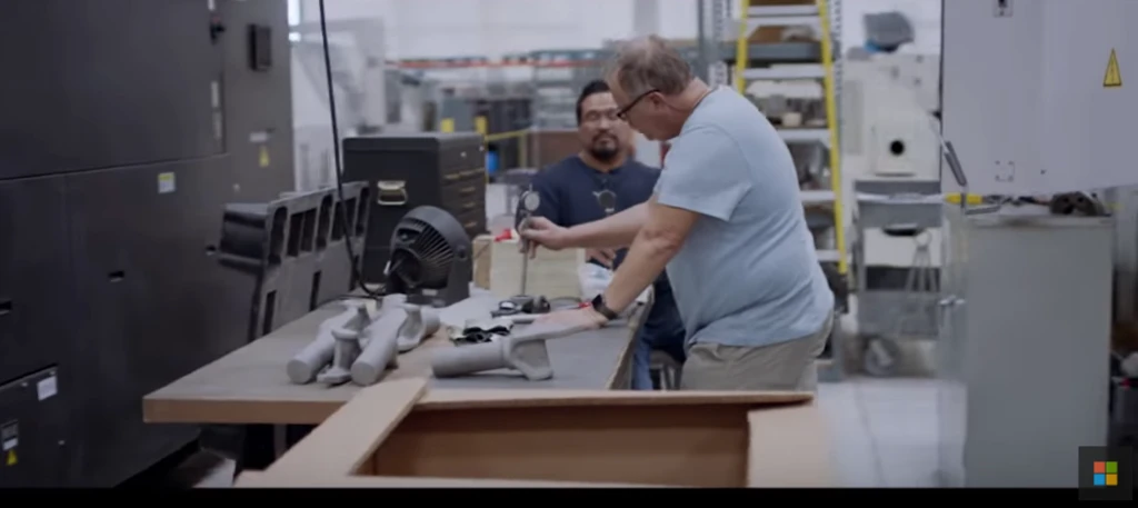 Field service technicians using HoloLens.